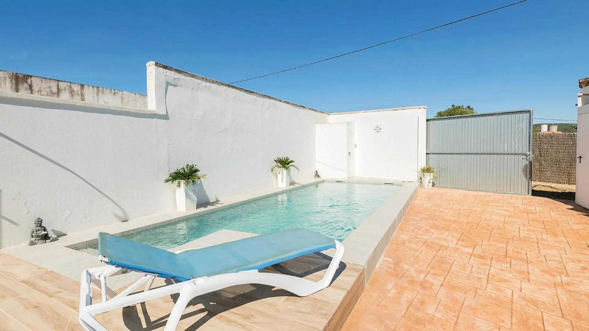 Casa Azul - Villa With Private Pool Free Wifi El Soto 0*,  Spain